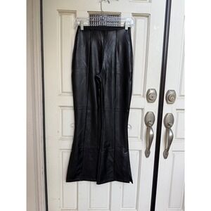 Abercrombie and Fitch Flare Black‎ Vegan Leather Pants Curve Love Size XS Short